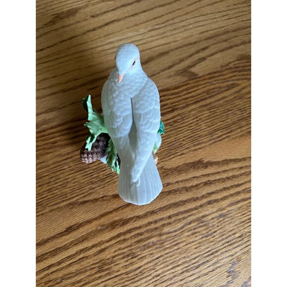 Lenox 2004 Christmas Dove LIMITED EDITION from Christmas Bird Collection - Picture 6 of 11